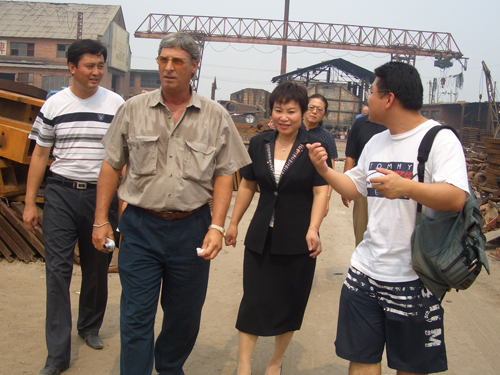 �I���L��