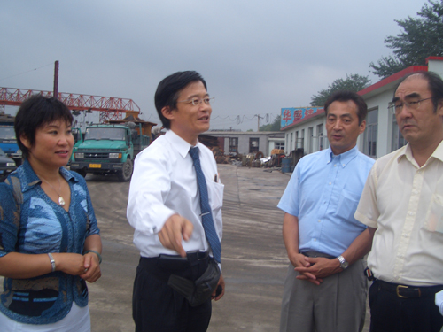 �I���L��