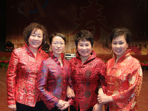 �I���L��