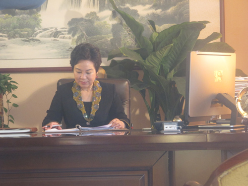 �I���L��