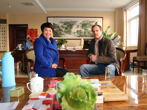 �I���L��