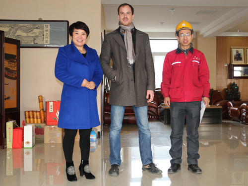 �I���L��